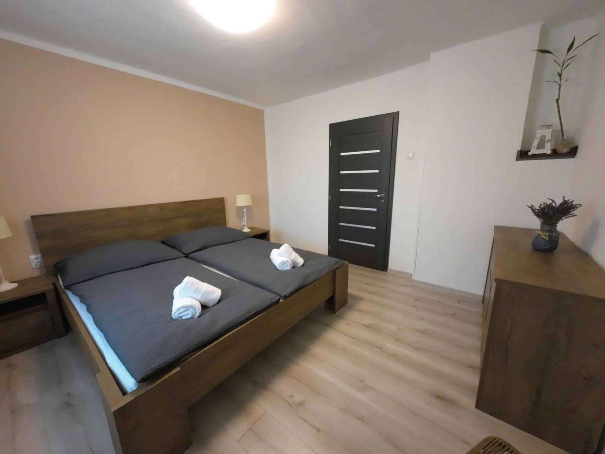 Apartman Andrea Лоучовице Экстерьер фото